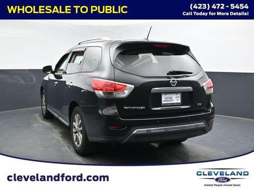 2015 Nissan Pathfinder SV
