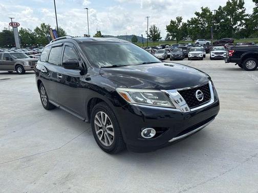 2015 Nissan Pathfinder SV