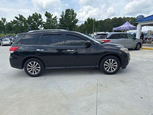 2015 Nissan Pathfinder SV
