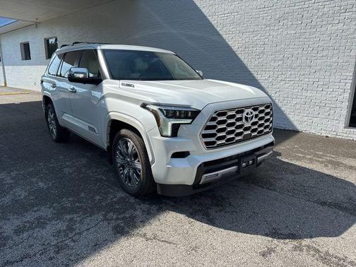 2024 Toyota Sequoia Capstone