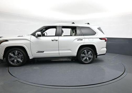 2024 Toyota Sequoia Capstone