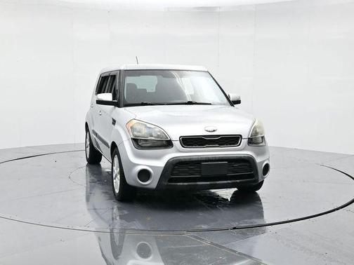 2013 Kia Soul +