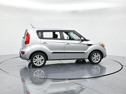 2013 Kia Soul +