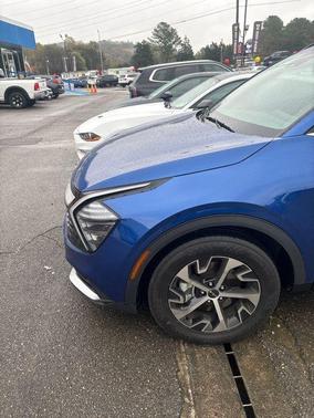 2025 Kia Sportage EX