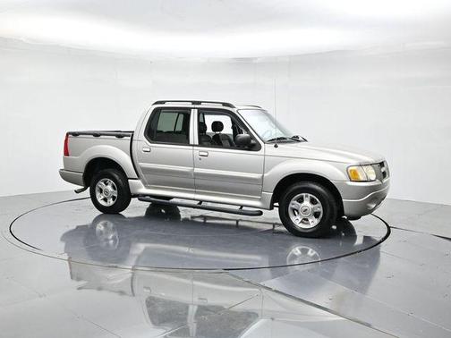2004 Ford Explorer Sport Trac XLS