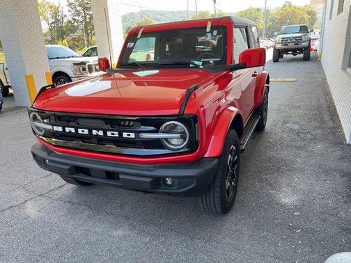 2023 Ford Bronco Outer Banks