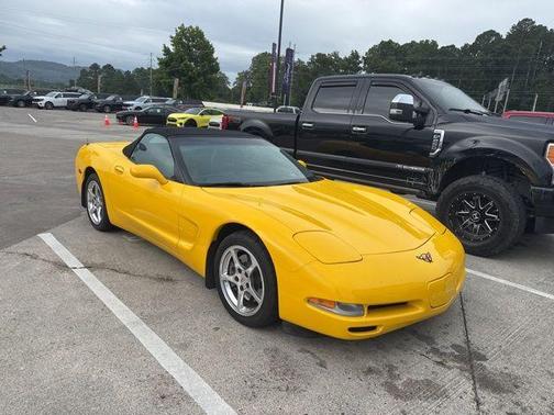 2000 Chevrolet Corvette Base