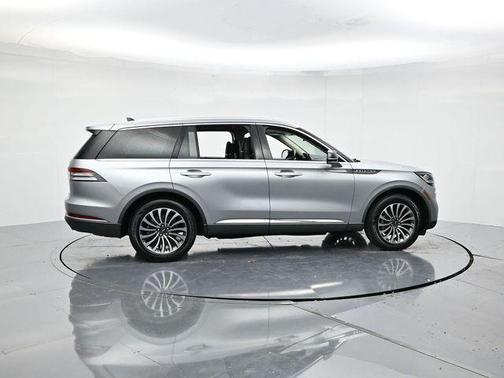 2022 Lincoln Aviator Reserve AWD