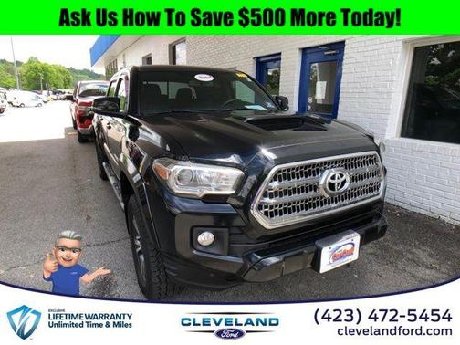 2017 Toyota Tacoma TRD Sport