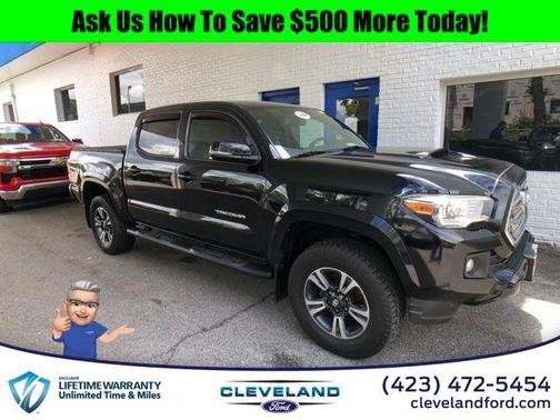 2017 Toyota Tacoma TRD Sport