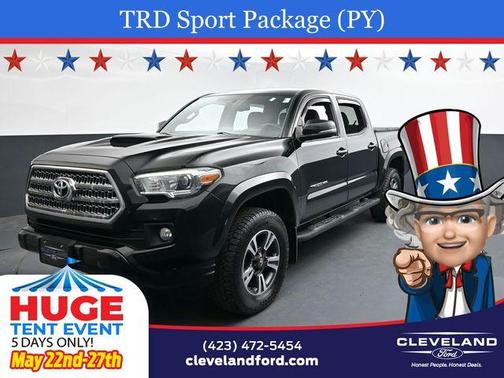 2017 Toyota Tacoma TRD Sport