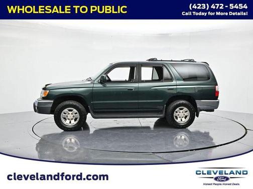 2002 Toyota 4Runner SR5