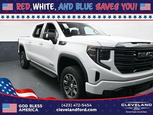 2024 GMC Sierra 1500 AT4