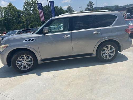 2012 INFINITI QX56 Base