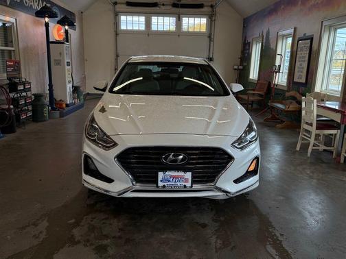 2019 Hyundai SONATA SE