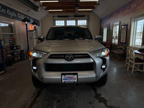 2023 Toyota 4Runner SR5 Premium