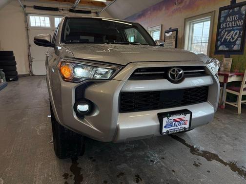 2023 Toyota 4Runner SR5 Premium