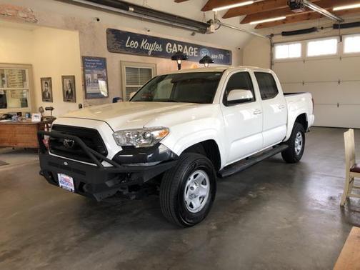 2022 Toyota Tacoma SR5