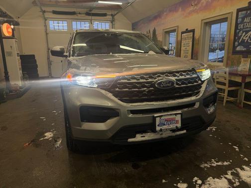 2021 Ford Explorer Base