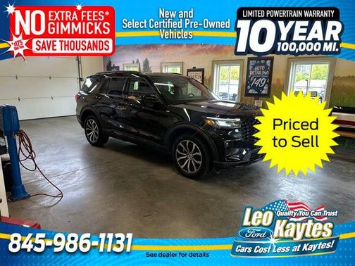 2025 Ford Explorer ST-Line