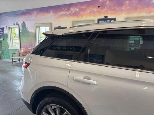 2021 Lincoln Corsair Standard