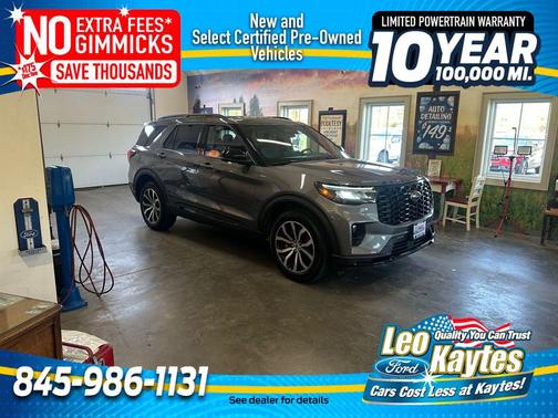 2025 Ford Explorer ST-Line