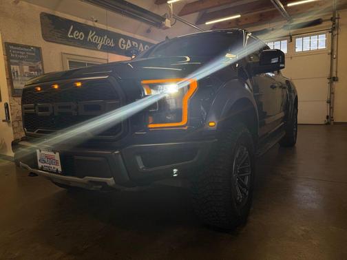2020 Ford F-150 Raptor