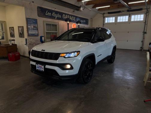 2023 Jeep Compass Latitude