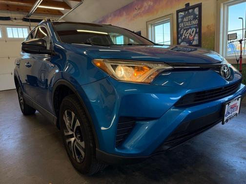 2016 Toyota RAV4 LE