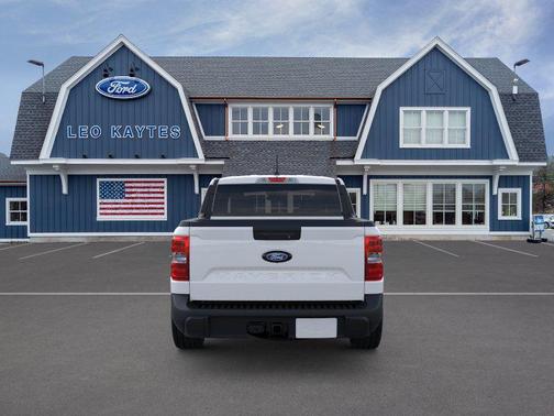 OXFORD WHITE 2026 Ford Maverick XLT