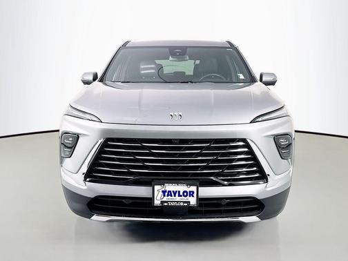 2025 Buick Enclave Preferred FWD