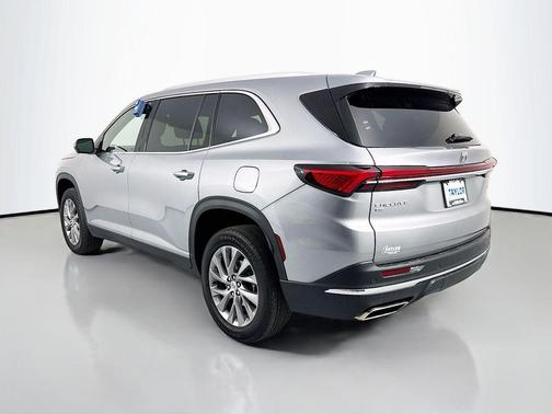 2025 Buick Enclave Preferred FWD