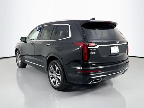 2022 Cadillac XT6 Premium Luxury AWD