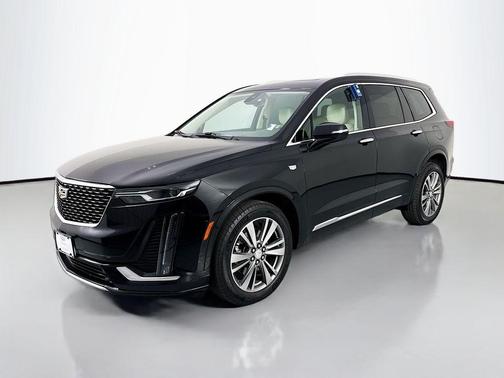 2022 Cadillac XT6 Premium Luxury AWD