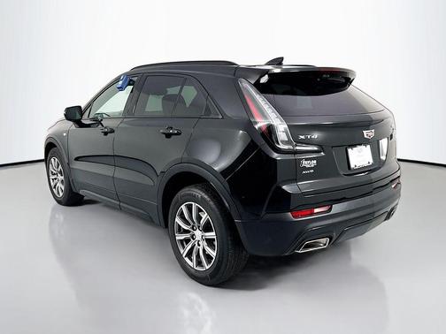 2022 Cadillac XT4 Sport