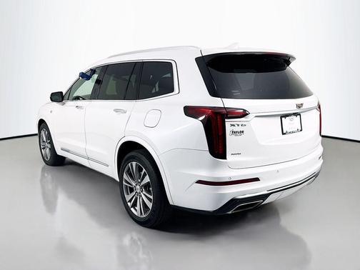 2023 Cadillac XT6 Premium Luxury AWD