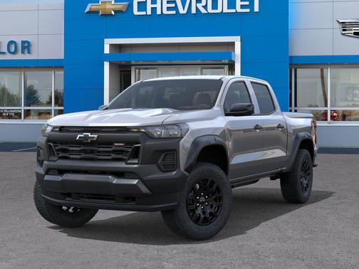 Sterling Gray Metallic 2026 Chevrolet Colorado Trail Boss