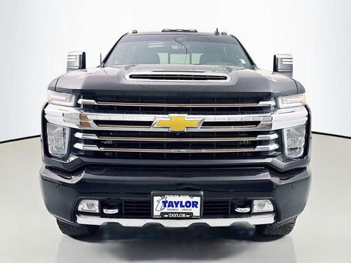 2022 Chevrolet Silverado 2500 High Country