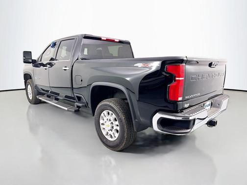 2025 Chevrolet Silverado 3500 LTZ