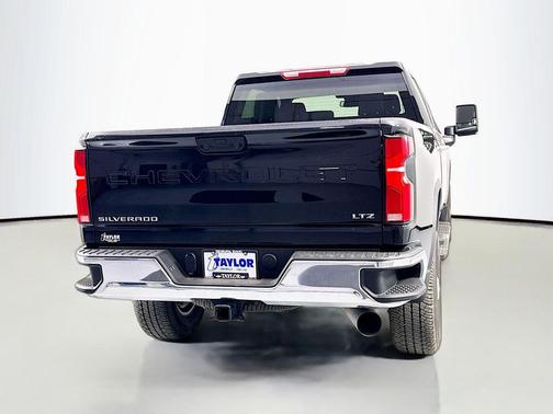 2025 Chevrolet Silverado 3500 LTZ