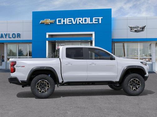 Summit White 2026 Chevrolet Colorado ZR2