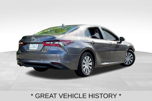 Predawn Gray Mica 2022 Toyota Camry LE