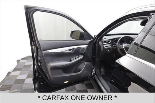 2022 INFINITI QX50 LUXE
