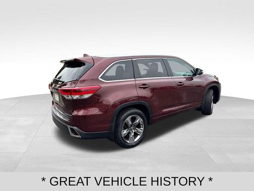 Ooh La La Rouge Mica 2017 Toyota Highlander Limited