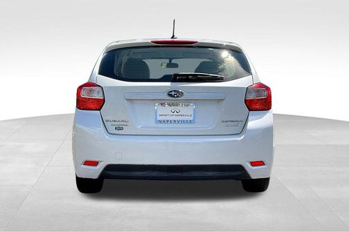 Satin White Pearl 2013 Subaru Impreza 2.0i