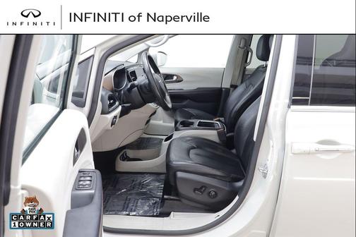 2019 Chrysler Pacifica Touring-L Plus