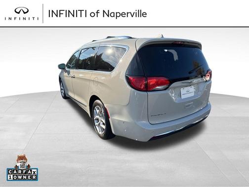 2019 Chrysler Pacifica Touring-L Plus
