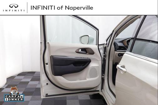 2019 Chrysler Pacifica Touring-L Plus