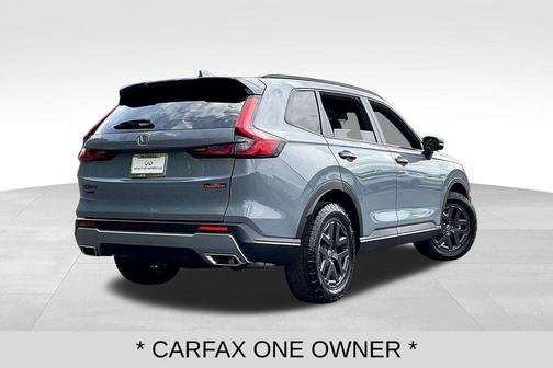 Urban Gray Pearl 2026 Honda CR-V Hybrid TrailSport AWD
