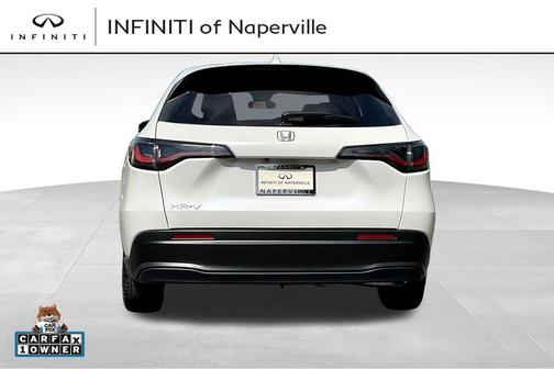 Platinum White Pearl 2026 Honda HR-V LX